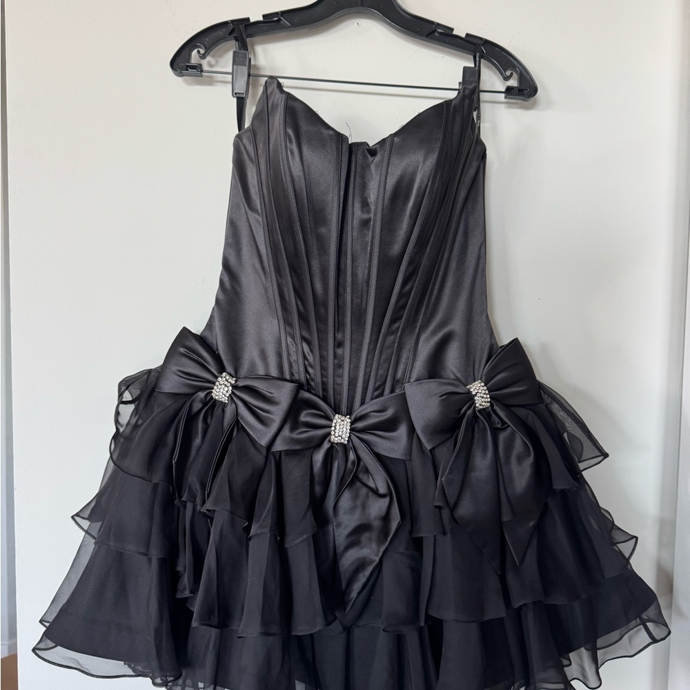 Sherri Hill Black Formal Prom Dress